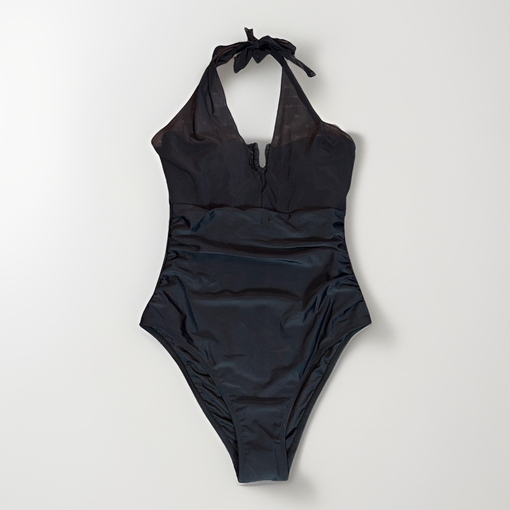 Cupshe Woman's Halter One-Piece Swimsuit Size Small NWT Black Tummy Contouring